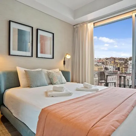 Santos Luxury And Gym V