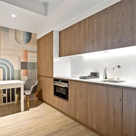 Santos Luxury And Gym V *