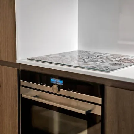 Santos Luxury And Gym V *